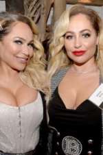 Watch Darcey & Stacey M4ufreemovies